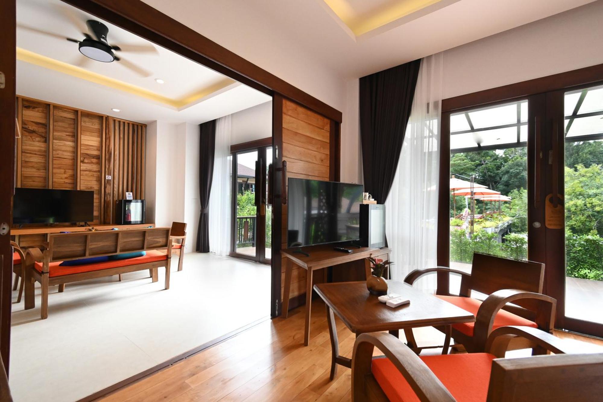 Cascade Tara Hotel Na Mueang Room photo