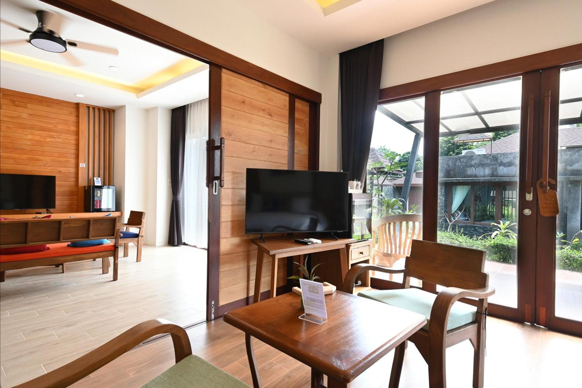Cascade Tara Hotel Na Mueang Room photo