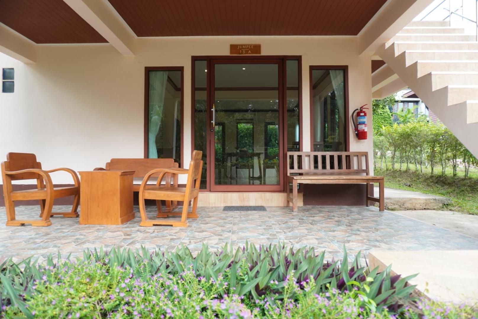 Cascade Tara Hotel Na Mueang Exterior photo